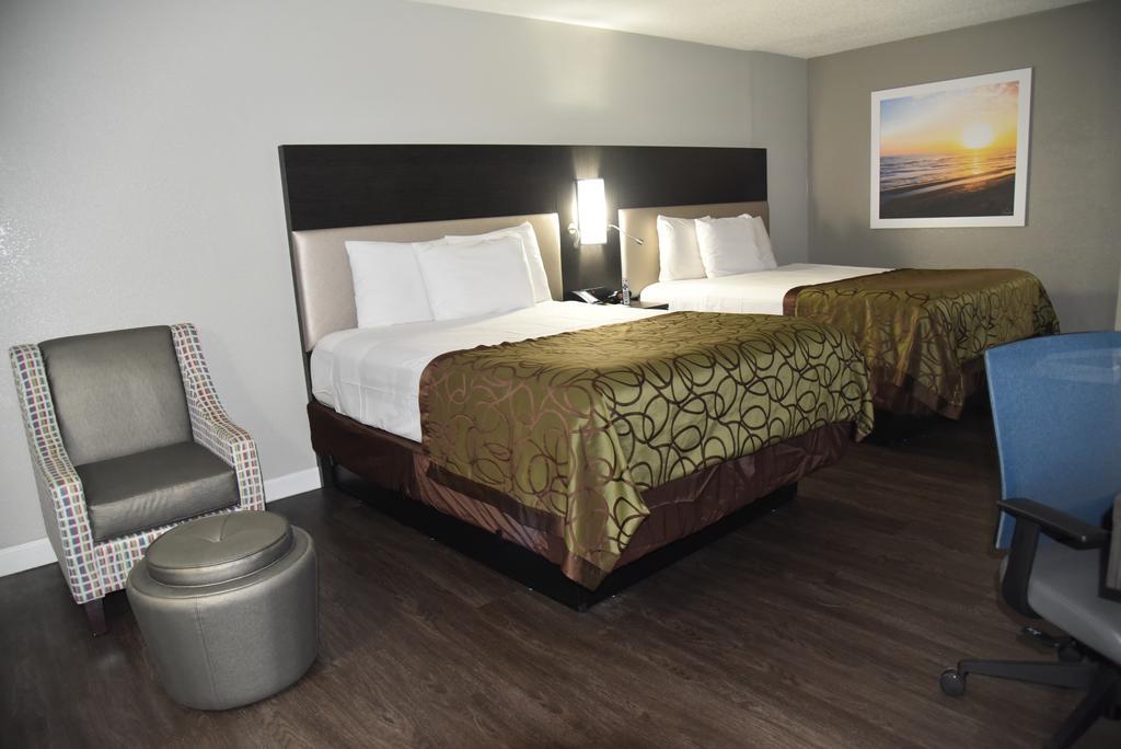 Days Inn By Wyndham Goose Creek North Charleston Bilik gambar