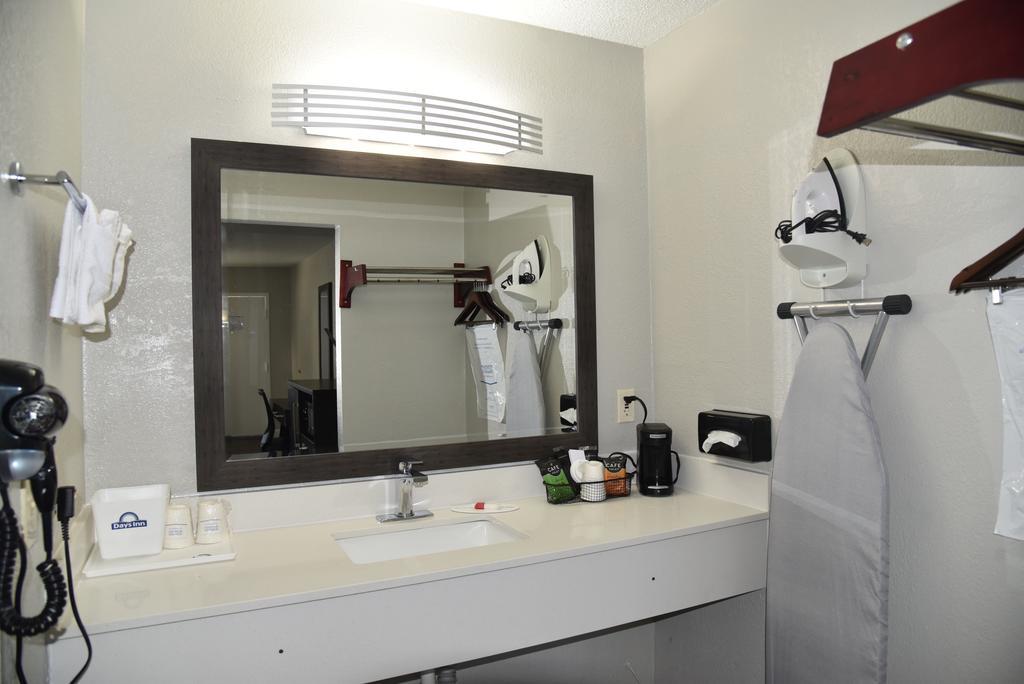 Days Inn By Wyndham Goose Creek North Charleston Luaran gambar